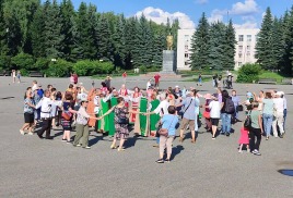 Русская душа нараспашку! 